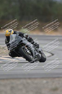 media/Sep-21-2025-Race Pace (Sun) [[98bf33ef95]]/Non Verified/4-Turn 3 (910am)/